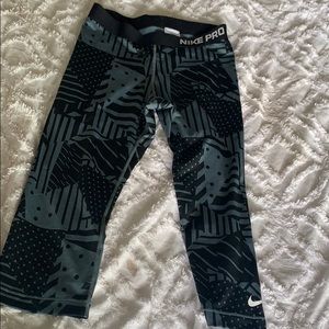 Nike Pro Capri